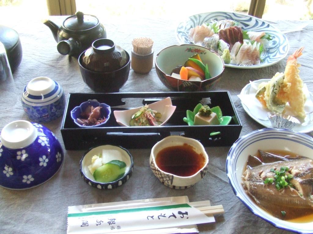 Ryokan Ginsuikaku Maizuru Zewnętrze zdjęcie